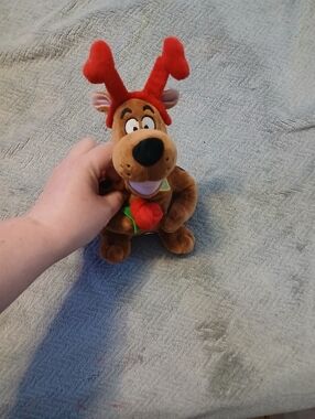 Scooby-Doo Valentine Plush